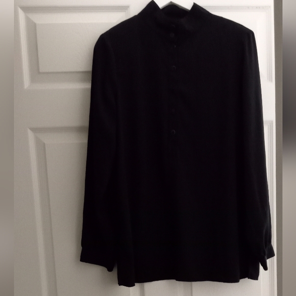 Susan Graver Style Button Down Black Blue Vintage Blouse -Shoulder Pads -Size: M - Picture 10 of 10